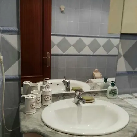 - Apartamento Centrico 2º Piso Cedeira