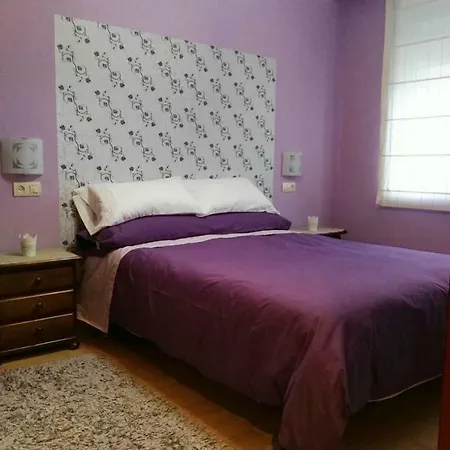 Apartamento - Apartamento Centrico 2º Piso *